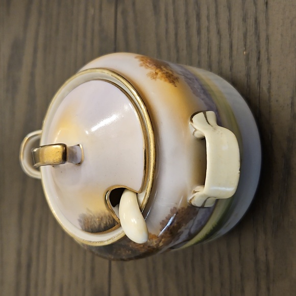 Elegant Vintage Nippon Cream and Gold Serveware Jar - Picture 2 of 16